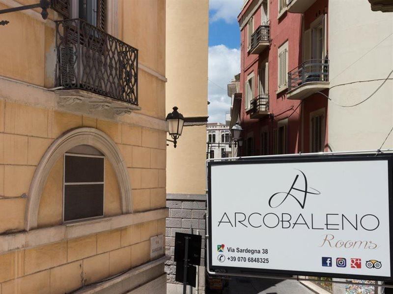 Arcobaleno Rooms Cagliari Esterno foto