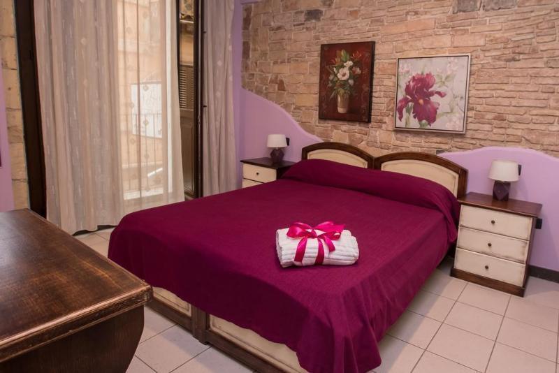 Arcobaleno Rooms Cagliari Esterno foto