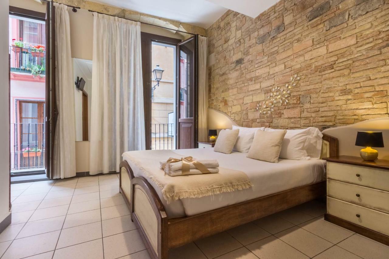 Arcobaleno Rooms Cagliari Esterno foto